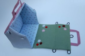 uklassinusfabricdollhouse